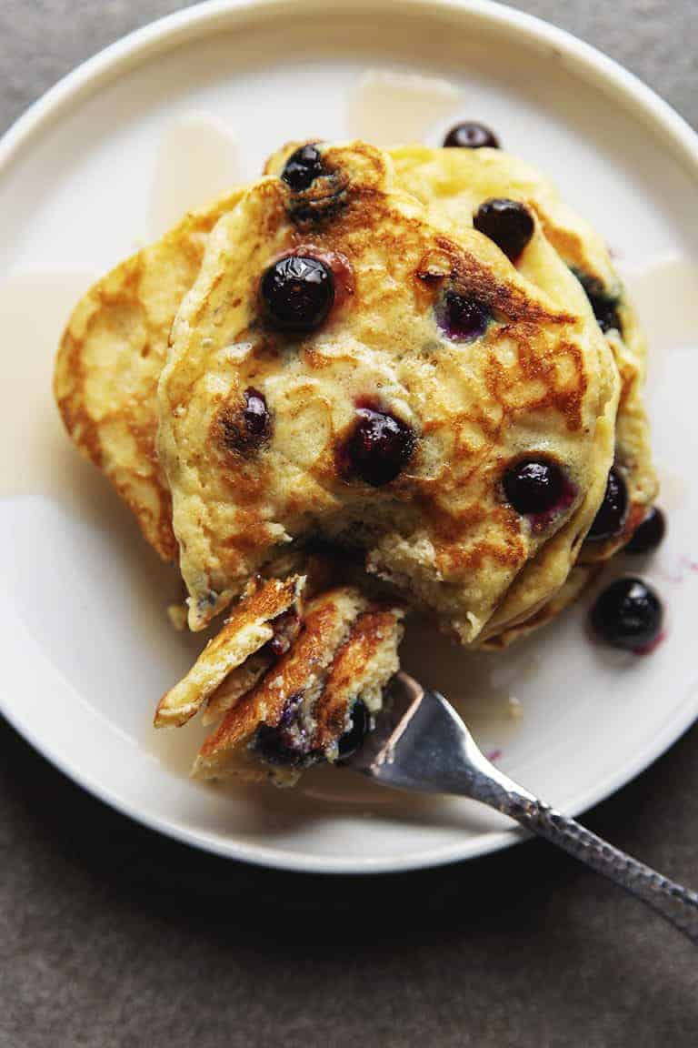 keto blueberry pancakes