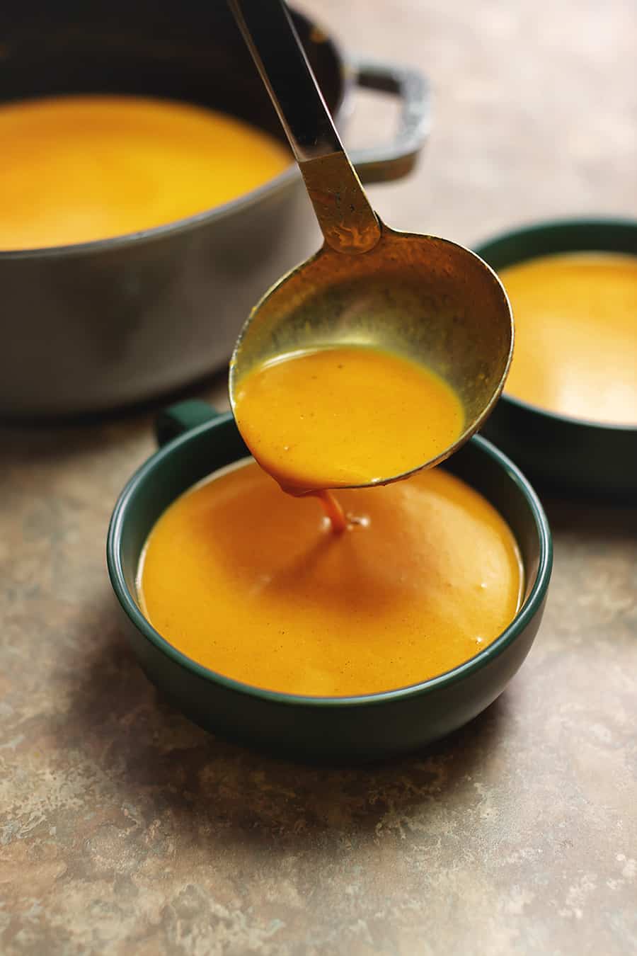 Curried pumpkin soup