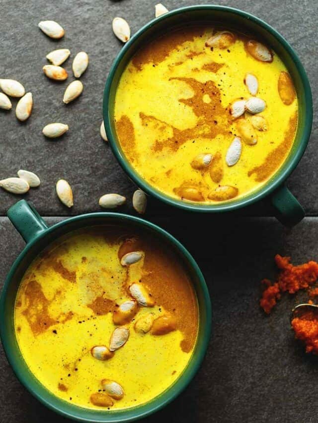 Keto Curried Pumpkin Soup