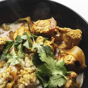 easy Indian curry chicken in a black bowl