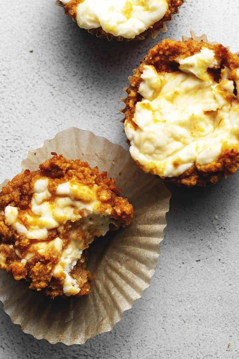 3 keto pumpkin cheesecake muffins