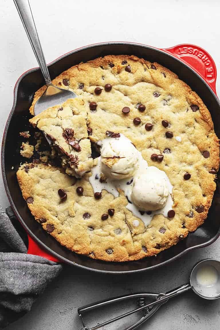 keto skillet chocolate chip cookie