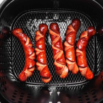 hot dogs in an air fryer