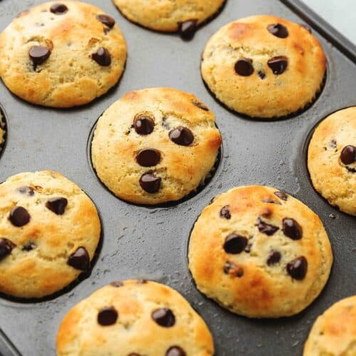 protein muffins in a muffin tin