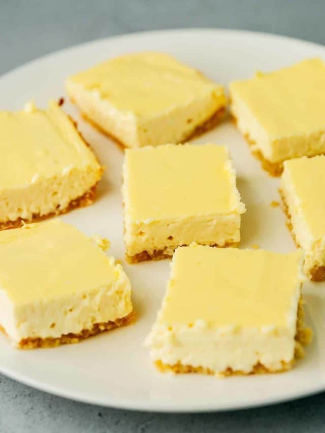 Keto Cheesecake Bars