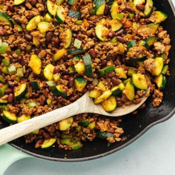 close up of keto ground beef and zucchini skillet