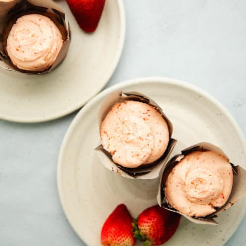 keto strawberry cupcakes on 2 plates