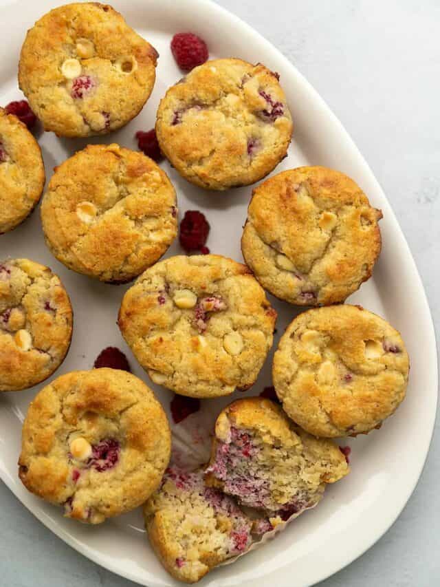 Keto White Chocolate Raspberry Muffins