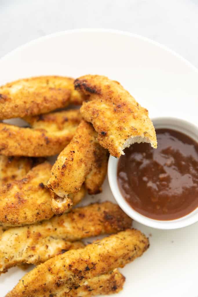 crispy keto chicken tenders with bbq sauce