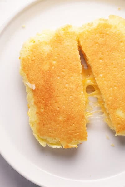 grilled cheese sandwich using 90 second bread on a plate