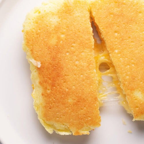 grilled cheese sandwich using 90 second bread on a plate