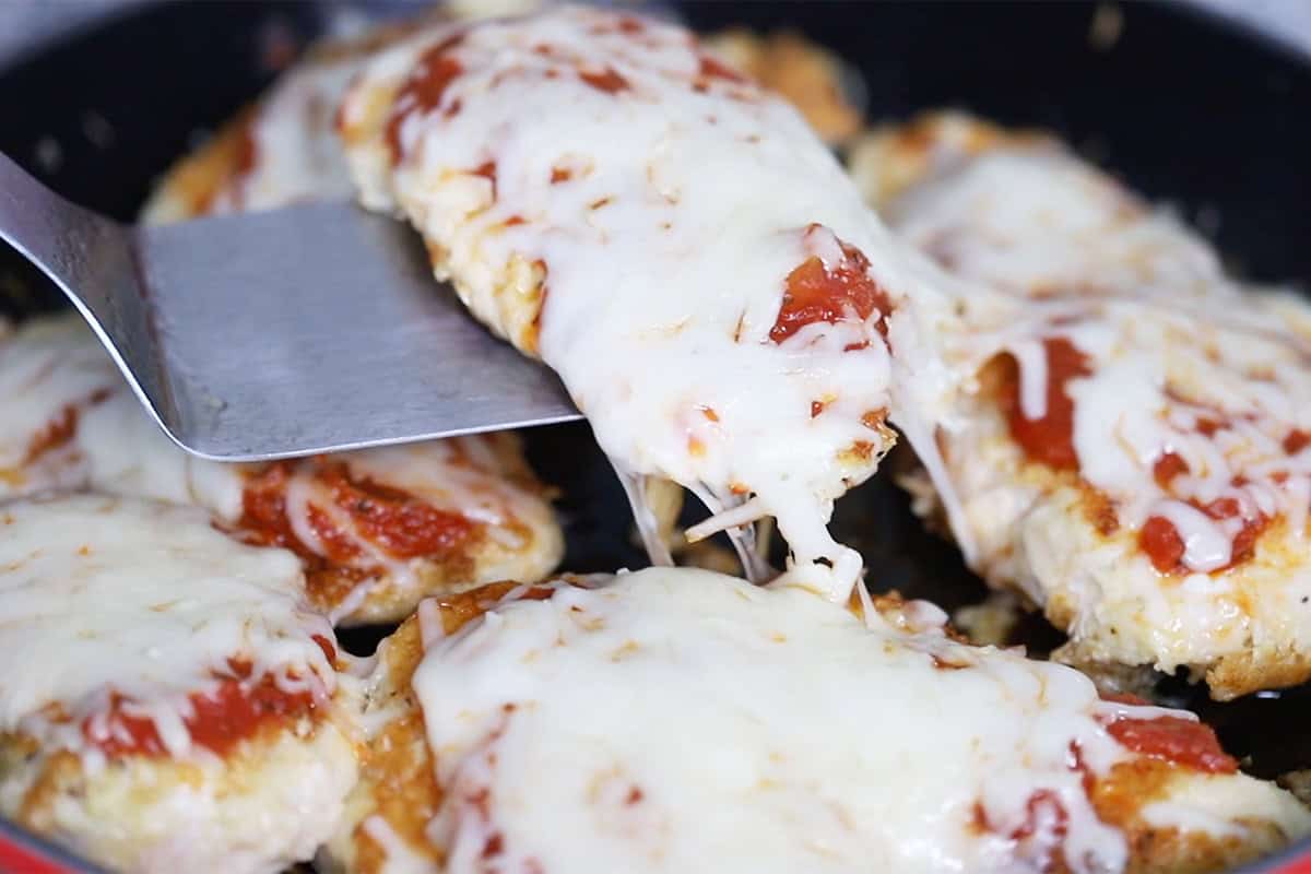 finished keto chicken parmesan