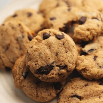 close up of keto chocolate chip cookies