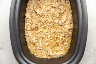 keto chicken and gravy in a crockpot