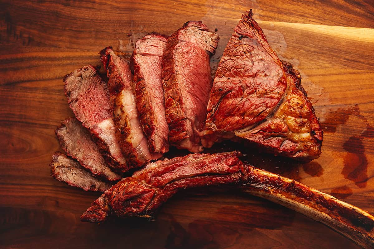 Perfect Tomahawk Steak