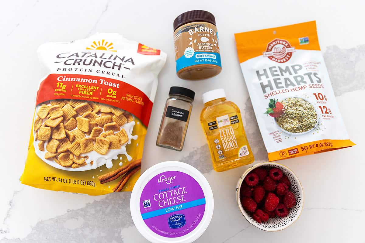ingredients for a cottage cheese breakfast bowl